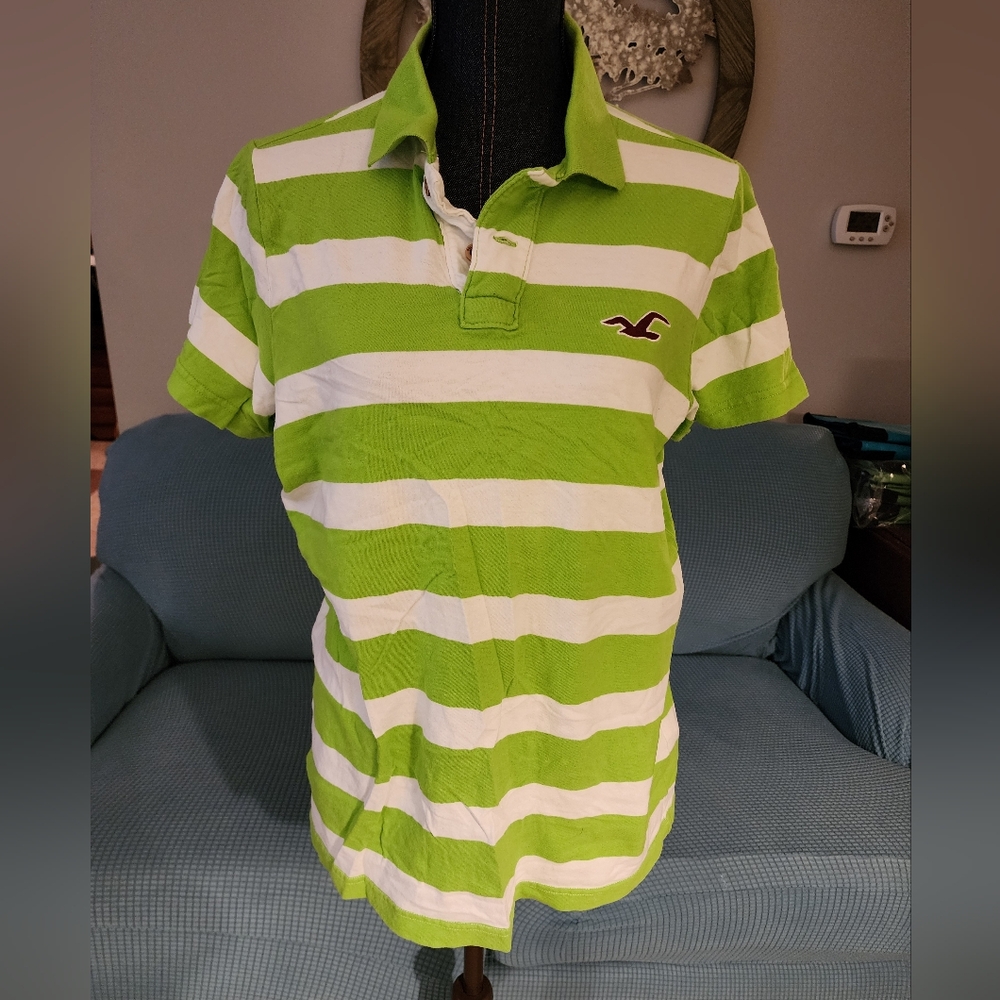 Hollister shirt